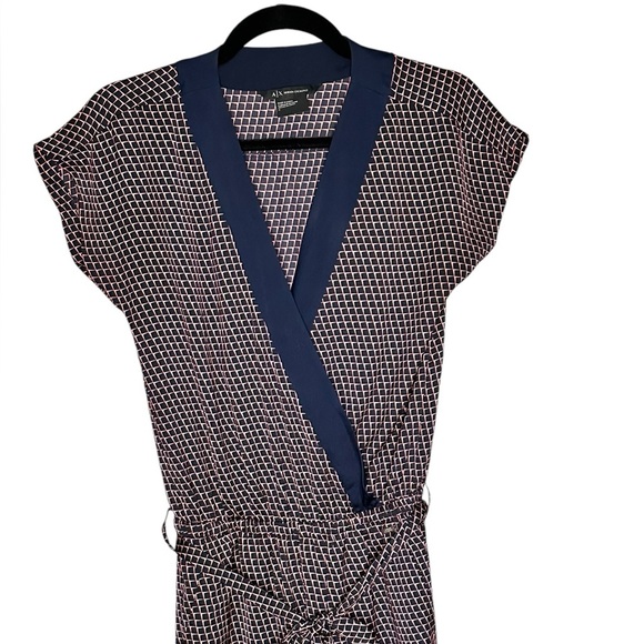 AX Armani Exchange Womens Jam Red Surplice V Neck Checked Jumpsuit Size 0 - Picture 2 of 6